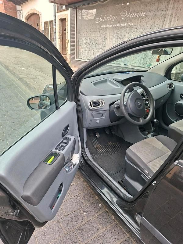 Gebraucht Renault Modus 75 PS (55 kW) 2007 Schwarz Van / Kleinbus