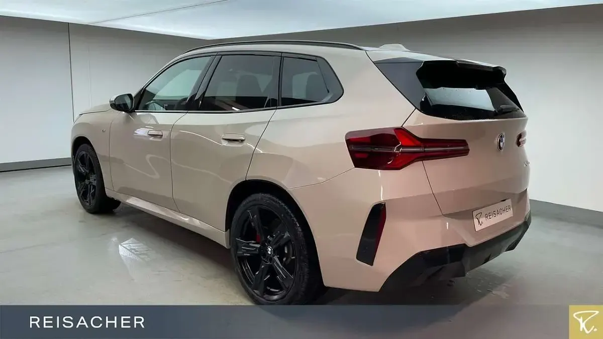 Neu BMW X3 Performance 303 PS (222 kW) 2026 Dune grey metallic SUV
