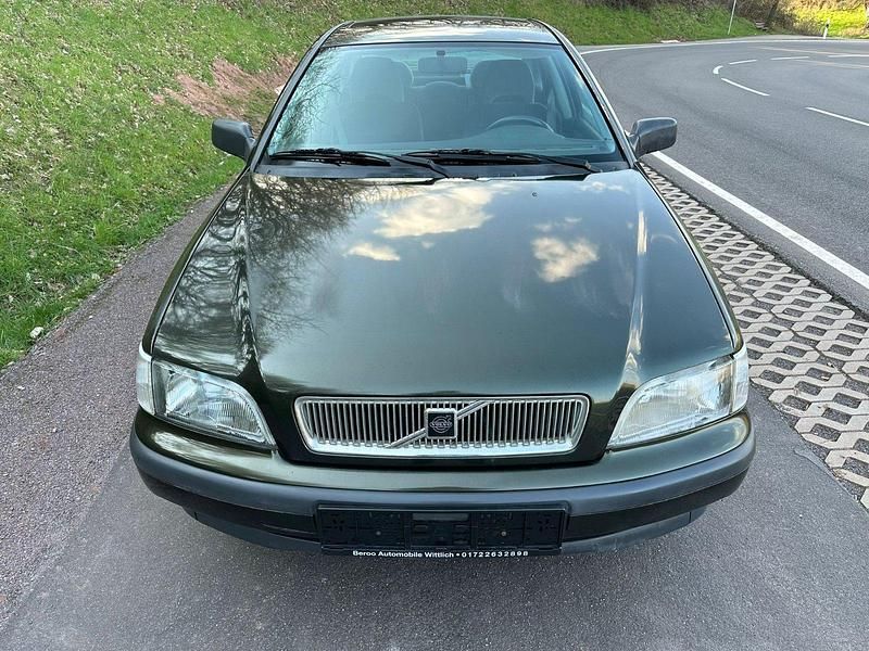 Gebraucht Volvo S40 116 PS (85 kW) 1997 Grün Limousine