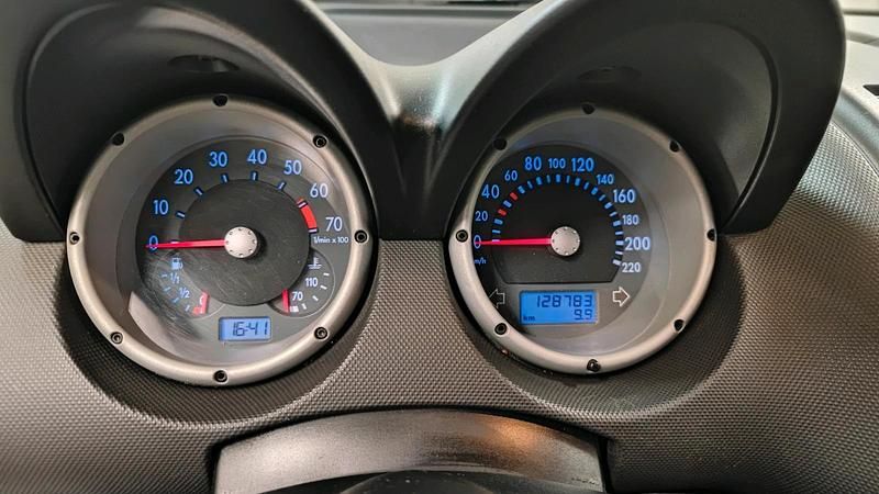 Gebraucht VW Lupo 50 PS (36 kW) 2003 Silber Kleinwagen