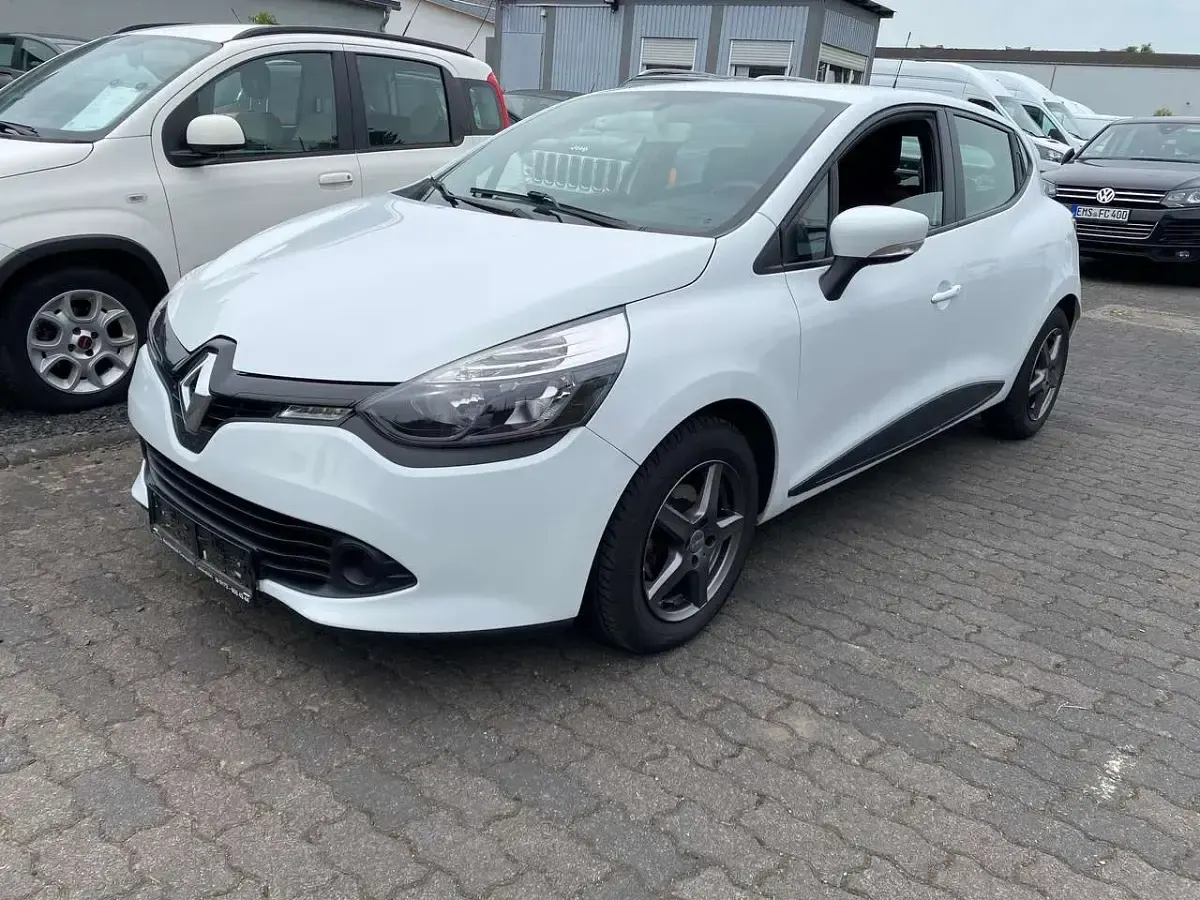 Gebraucht Renault Clio IV Dynamique 73 PS (53 kW) 2013 Weiß Limousine