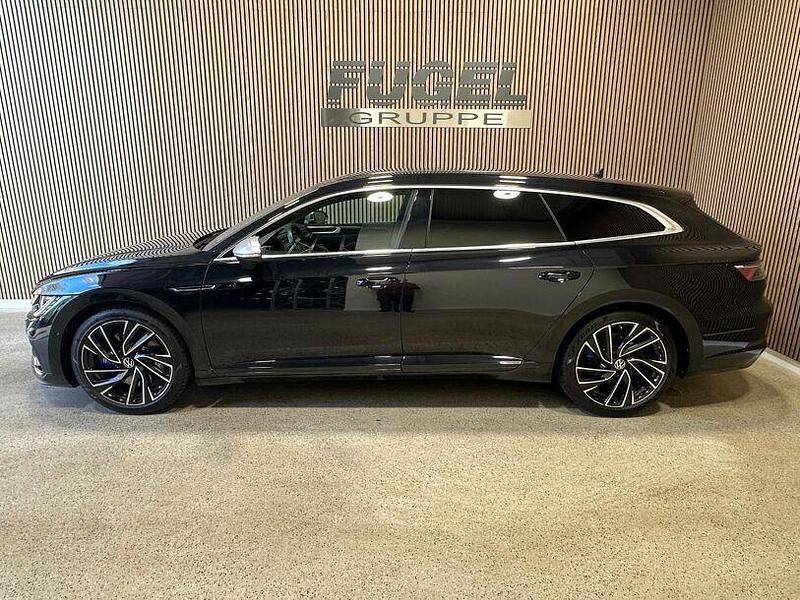 Gebraucht VW Arteon R 320 PS (235 kW) 2022 Deep black perleffekt Kombi