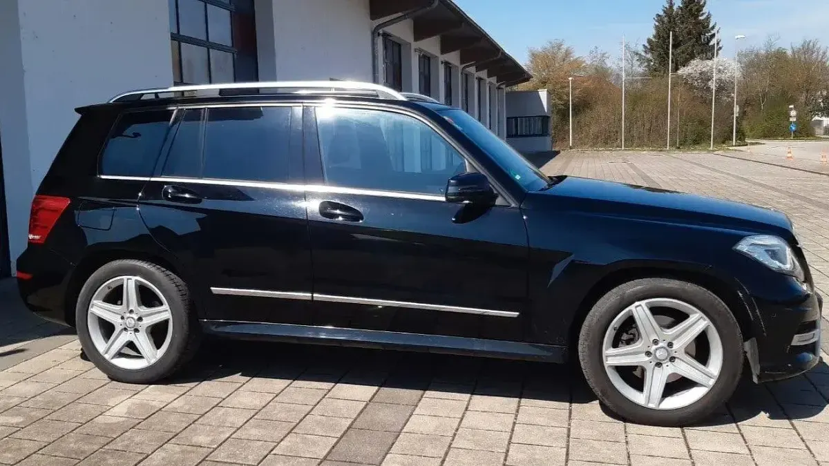 Gebraucht Mercedes GLK220 AMG line 170 PS (125 kW) 2014 Schwarz SUV
