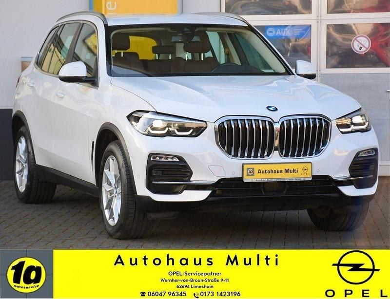 Weiß Gebraucht 2020 BMW X5 Sport Line SUV | 46.900 € (Fairer Preis) - Bild 1/4