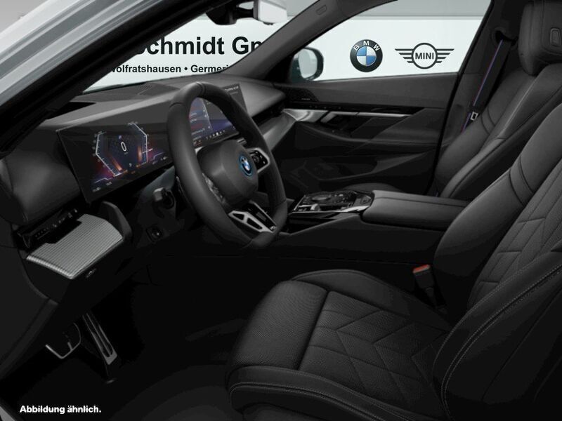 Gebraucht BMW i5 M Sport 250 kW (340 PS) 2024 Brooklyn grau Limousine