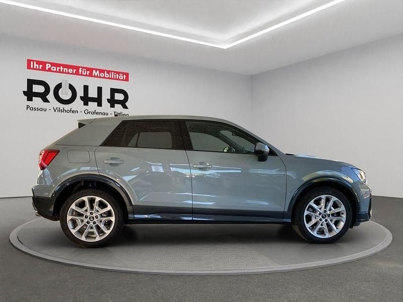 Gebraucht Audi SQ2 Sport 301 PS (221 kW) 2025 Pfeilgrau perleffekt SUV