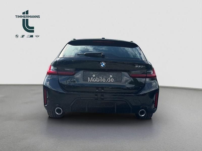 Gebraucht BMW 330 Performance 245 PS (180 kW) 2024 Schwarz Kombi