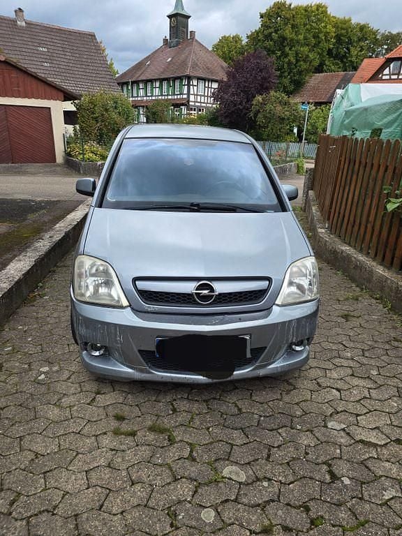 Silber Gebraucht 2008 Opel Meriva OPC Van / Kleinbus | 2.900 € - Bild 1/4