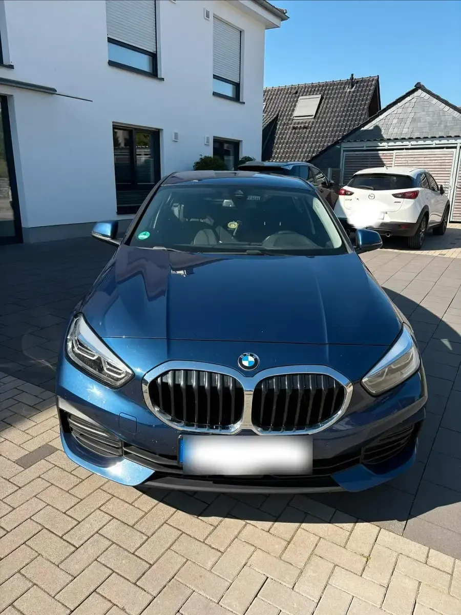 Gebraucht BMW 116 116 PS (85 kW) 2022 Blau Kleinwagen