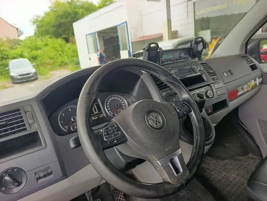 Gebraucht VW Transporter 140 PS (102 kW) 2012 Weiß Van