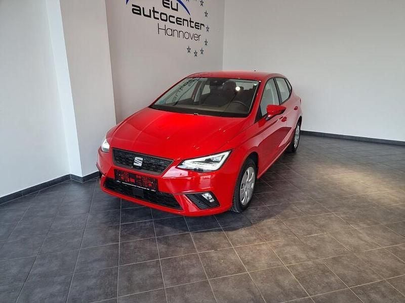 Gebraucht Seat Ibiza Style Plus 80 PS (58 kW) 2022 Reinrot Limousine
