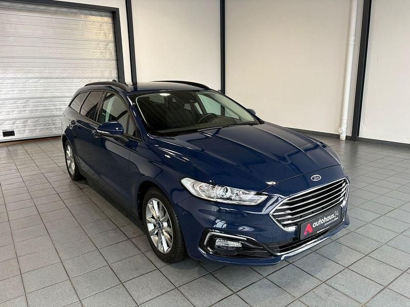 Gebraucht Ford Mondeo Trend 140 PS (102 kW) 2022 Blau Kombi