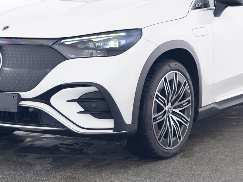 Gebraucht Mercedes EQE350 AMG 214 kW (292 PS) 2024 Polarweiss SUV