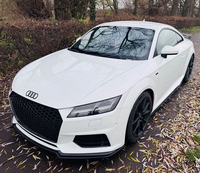 Weiß Gebraucht 2015 Audi TT Ambiente Coupé | 19.999 € (Fairer Preis) - Bild 1/4