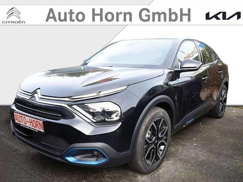 Perla nera schwarz metallic Gebraucht 2023 Citroën e-C4 Feel Limousine | 19.990 € (Guter Preis) - Bild 1/4