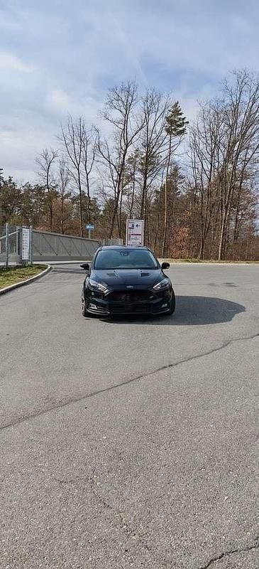 Gebraucht Ford Focus Sport 250 PS (183 kW) 2017 Limousine