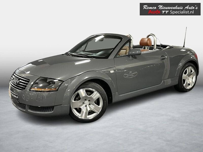 Grau Gebraucht 2002 Audi TT Roadster Performance Cabrio | 17.950 € - Bild 1/4