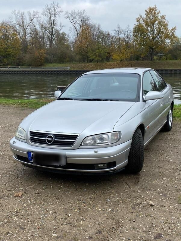 Silber Gebraucht 2000 Opel Omega Limousine | 1.700 € (Fairer Preis) - Bild 1/4