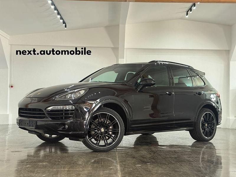 Schwarz Gebraucht 2012 Porsche Cayenne SUV | 23.490 € (Fairer Preis) - Bild 1/3