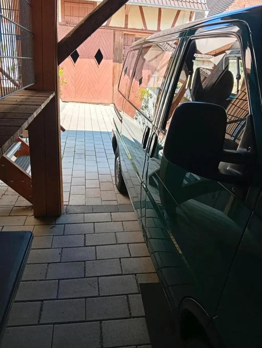 Second-hand VW Transporter 68 CP (50 kW) 1998 Verde Van