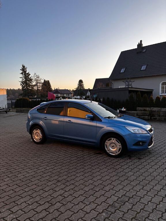 Gebraucht Ford Focus Ghia 145 PS (106 kW) 2008 Blau Limousine