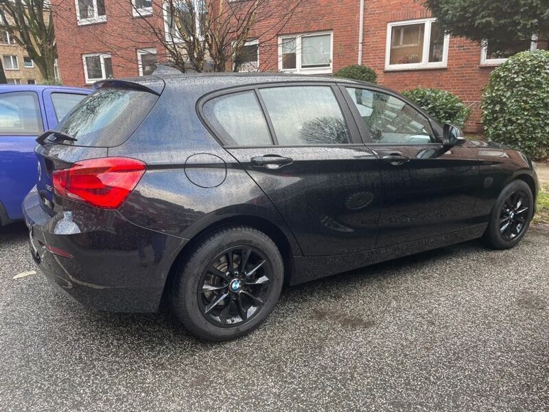 Gebraucht BMW 118 Advantage 150 PS (110 kW) 2017 Schwarz Kleinwagen