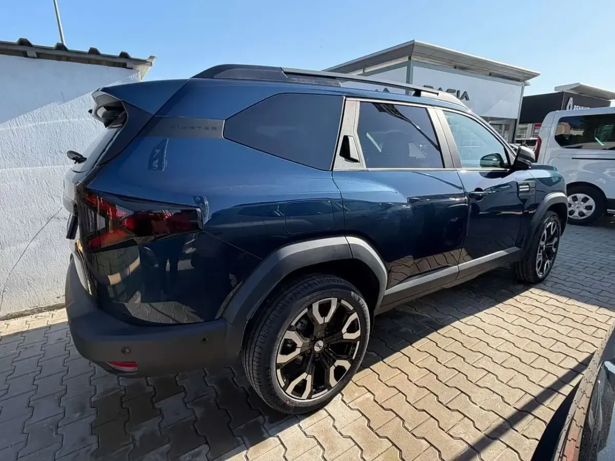 Neu Dacia Bigster Journey 155 PS (114 kW) 2026 Bleu indigo blue SUV