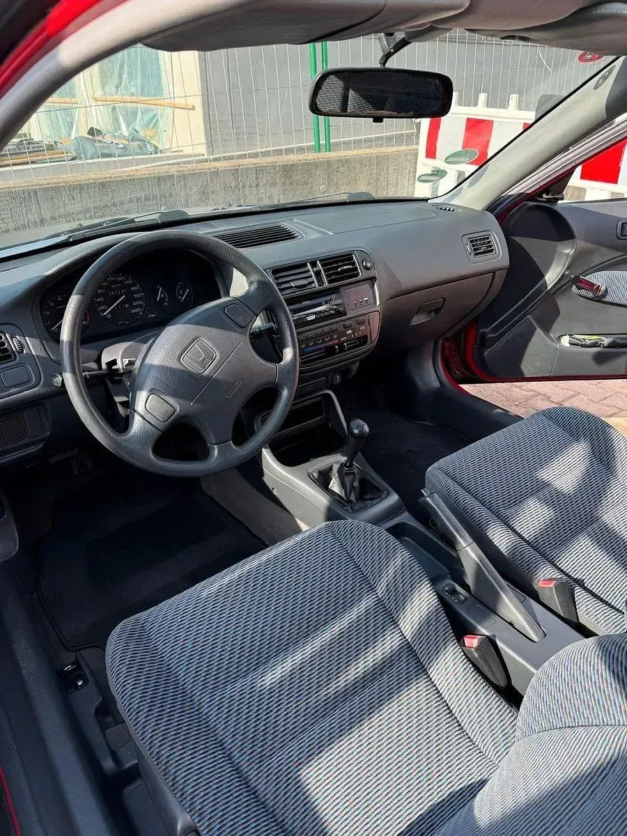 Gebraucht Honda Civic 75 PS (55 kW) 1997 Schwarz Limousine