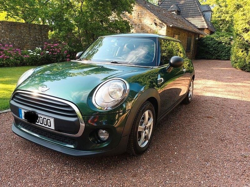 Grün Gebraucht 2015 Mini One D Kleinwagen | 5.700 € (Fairer Preis) - Bild 1/4