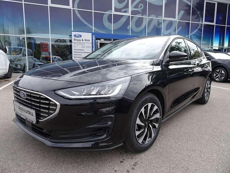Gebraucht Ford Focus Titanium 125 PS (91 kW) 2025 Agate black Limousine
