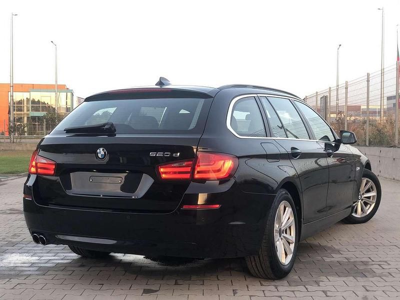 Gebraucht BMW 520 Comfort Edition 184 PS (135 kW) 2012 Kombi