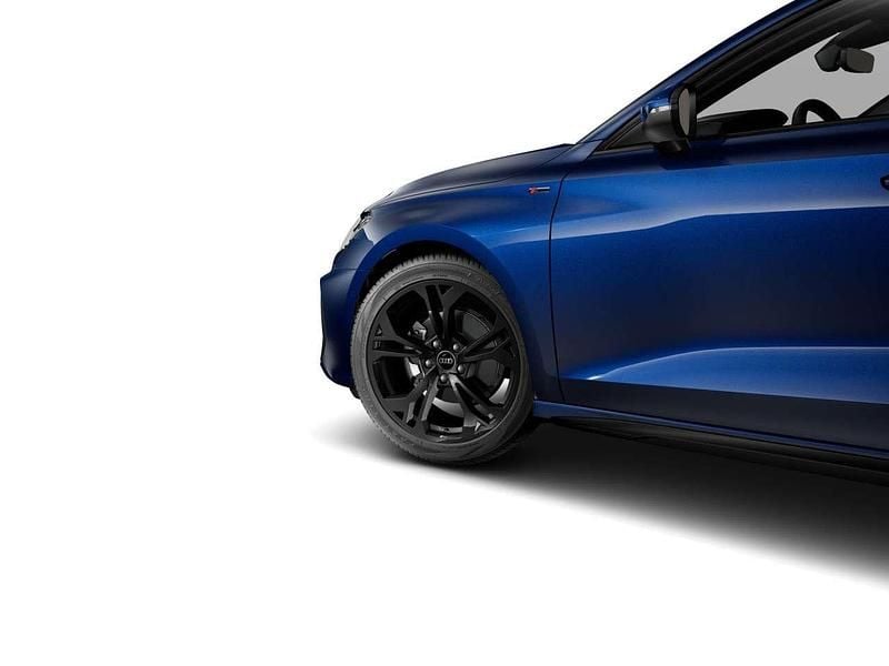 Gebraucht Audi A3 S-Line 150 PS (110 kW) 2024 Navarrablau metallic Limousine
