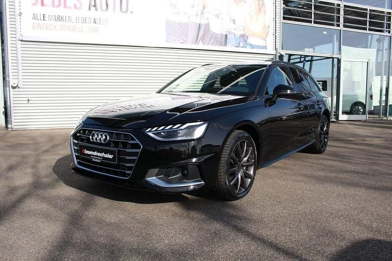 Gebraucht Audi A4 Advanced 204 PS (150 kW) 2022 Schwarz Kombi