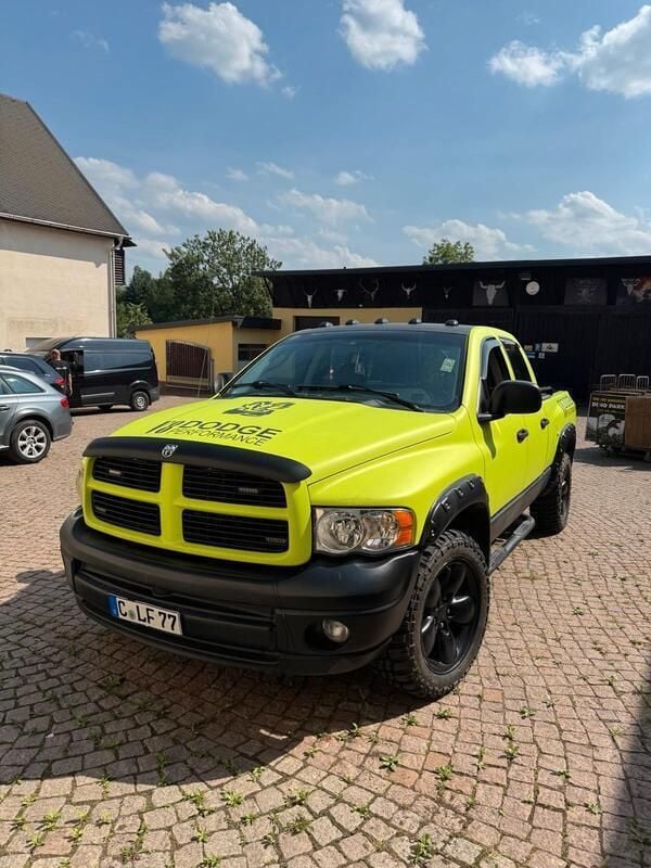 Grün Gebraucht 2003 Dodge Ram Abholung | 15.500 € - Bild 1/4