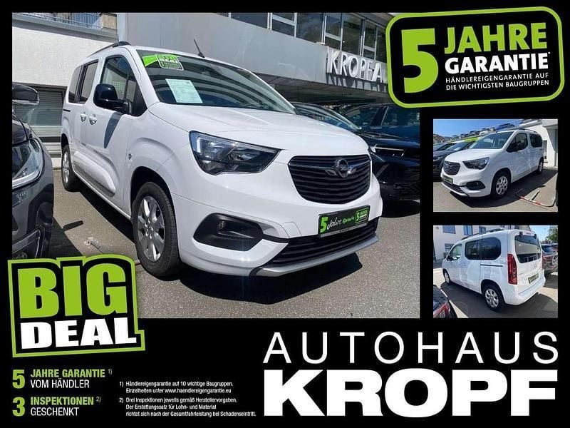 Lackierung weiss icy/typ aussenverk Gebraucht 2023 Opel Combo Life Ultimate Van / Kleinbus | 23.290 € (Superpreis) - Bild 1/4