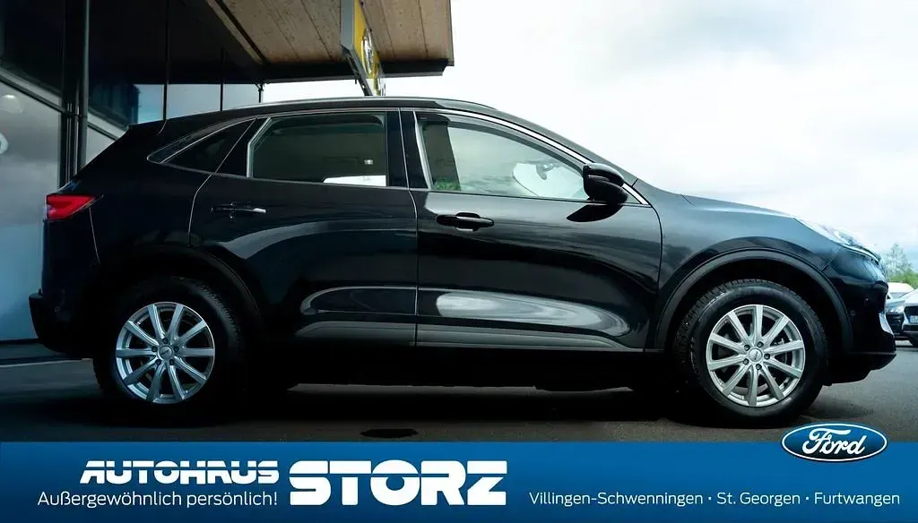 Gebraucht Ford Kuga Titanium 224 PS (164 kW) 2022 Schwarz SUV