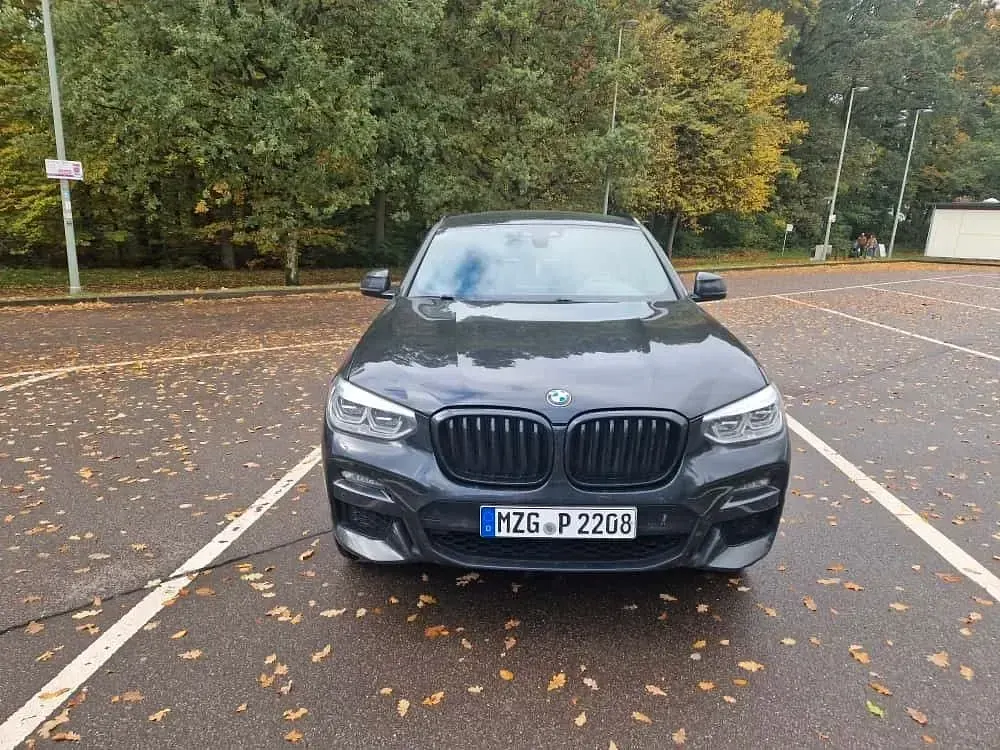 Second-hand BMW X4 184 CP (135 kW) 2020 Negru SUV