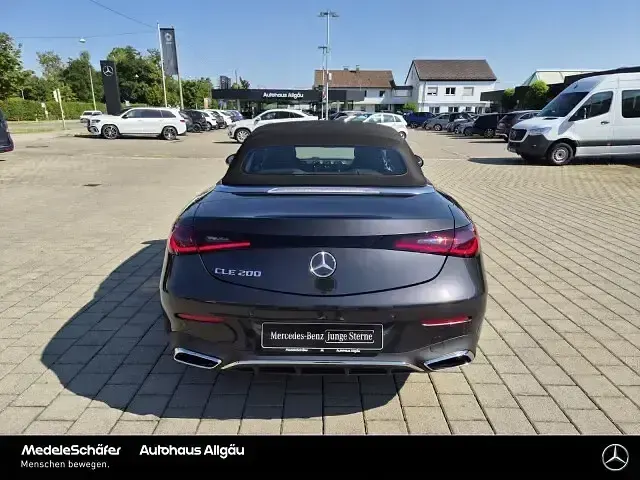Gebraucht Mercedes CLE200 Advanced Plus 204 PS (150 kW) 2025 Graphitgrau Cabrio