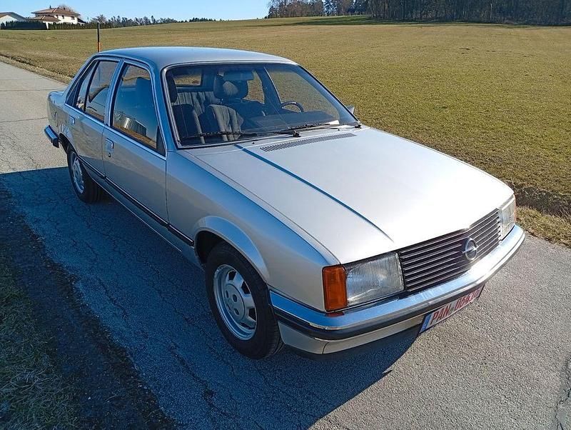 Gebraucht Opel Rekord S 101 PS (74 kW) 1982 Silber Limousine