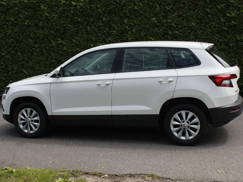 Gebraucht Skoda Karoq Active 116 PS (85 kW) 2020 Candyweiss SUV