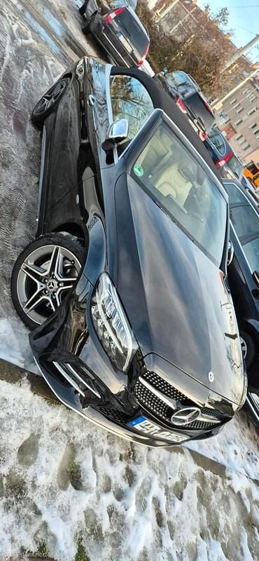 Gebraucht Mercedes C180 AMG line 156 PS (114 kW) 2020 Schwarz Cabrio