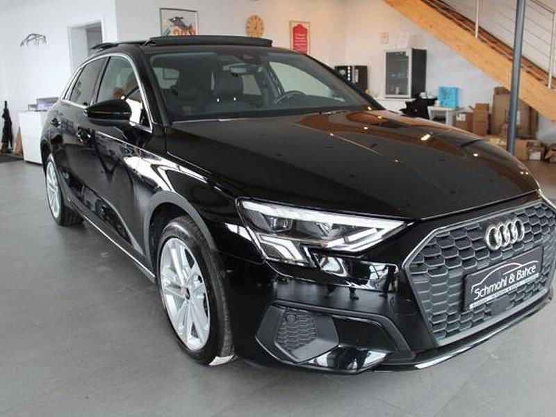 Gebraucht Audi A3 e-tron Advanced 116 PS (85 kW) 2022 Schwarz Kleinwagen
