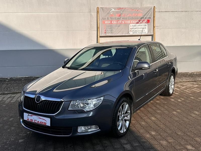 Gebraucht Skoda Superb 160 PS (117 kW) 2008 Grau Limousine