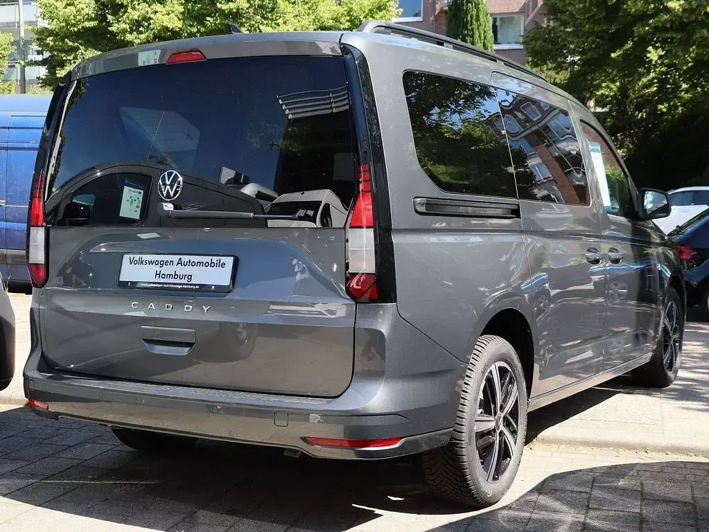 Neu VW Caddy Maxi Life 122 PS (89 kW) 2026 Grau Van / Kleinbus