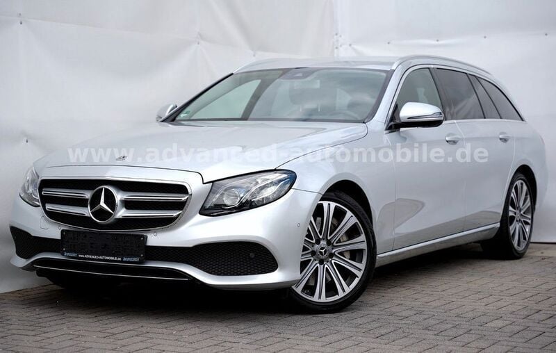 Silber Gebraucht 2018 Mercedes E400 Avantgarde Limousine | 37.940 € (Guter Preis) - Bild 1/4