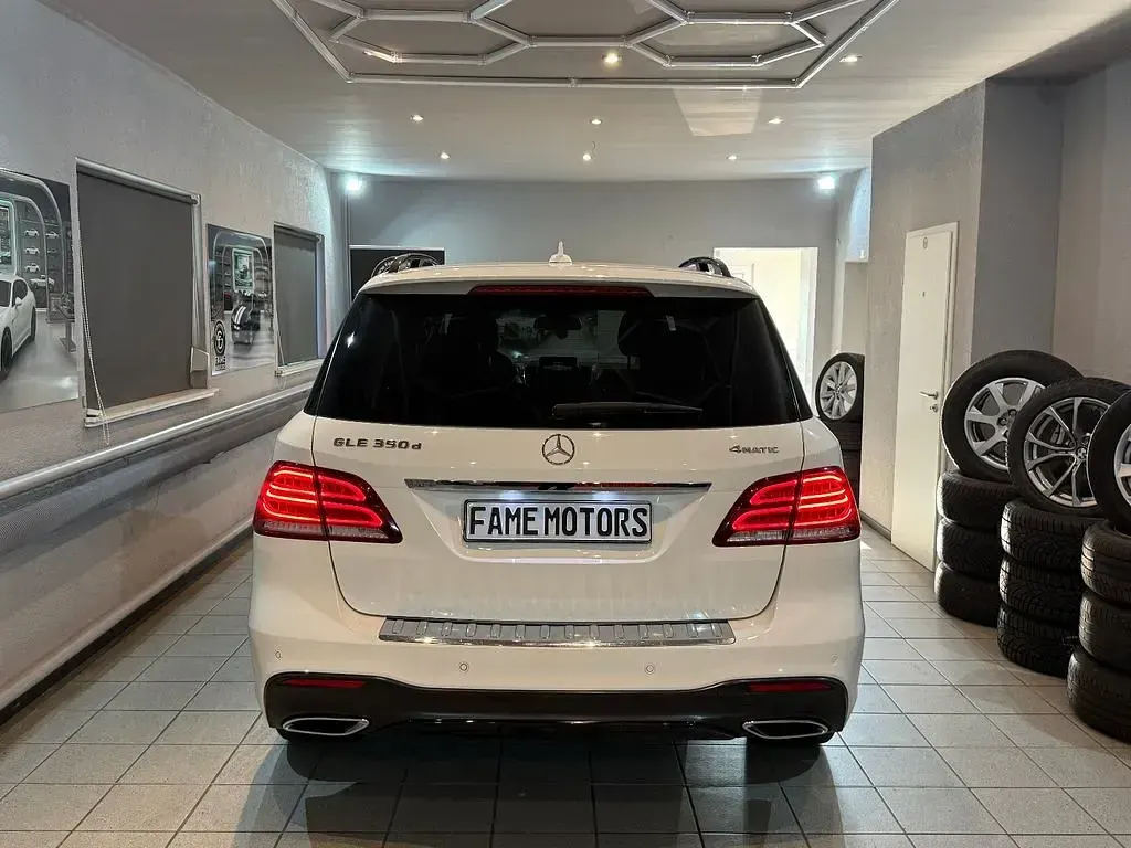Gebraucht Mercedes GLE350 258 PS (189 kW) 2018 Weiß SUV
