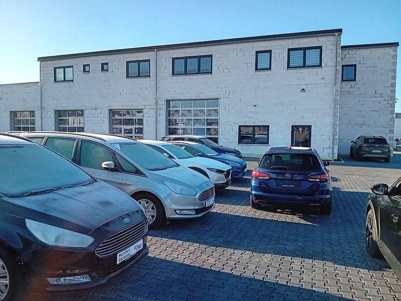 Neu Micro Microlino 11 kW (16 PS) 2025 Orange Kleinwagen