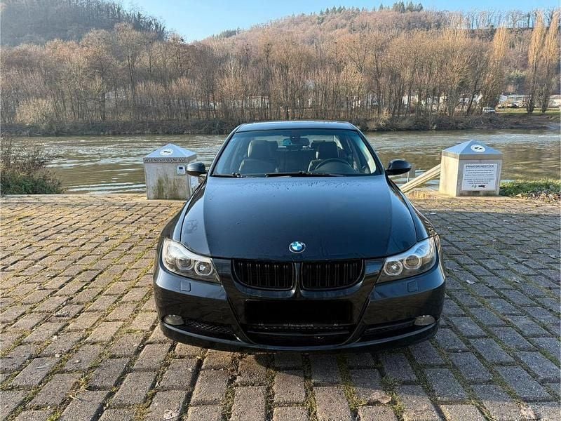 Gebraucht BMW 325 218 PS (160 kW) 2006 Schwarz Limousine