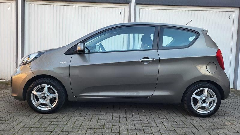 Gebraucht Kia Picanto 69 PS (50 kW) 2014 Grau Kleinwagen