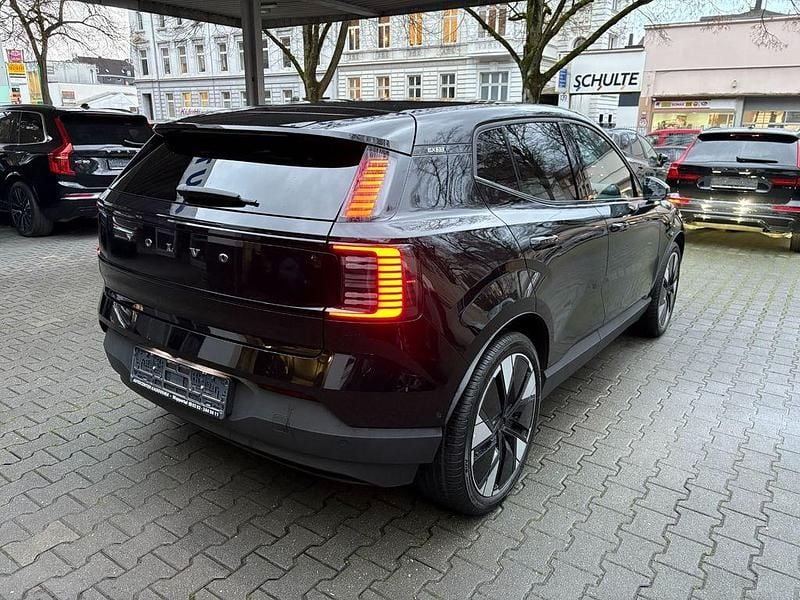 Gebraucht Volvo EX30 Performance 314 kW (428 PS) 2025 Onyx black SUV